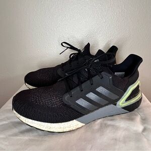 Men’s Adidas Ultraboost 5X Black Grey Neon Green Running Shoes Size 11.5 US